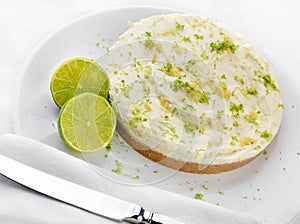 Key Lime pie with limes