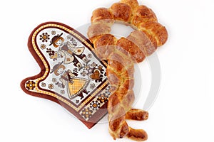 Key shape challah bread