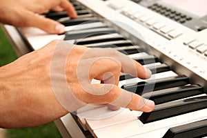 Keyboards player