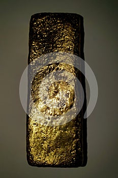 1kg ingot reclaimed gold bullion photo