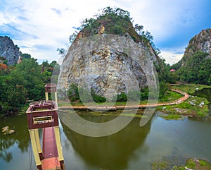 Khao Ngu stone park