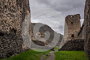 Khertvisi castle ancient caucasus castellation