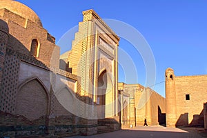 KHIVA, UZBEKISTAN: traditionnal architecture inside Khiva old town