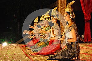 Khmer apsara dance
