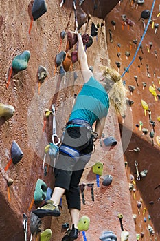 Khole Rock Climbing Series A 12