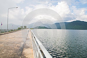 Khun Dan Prakan Chon Dam