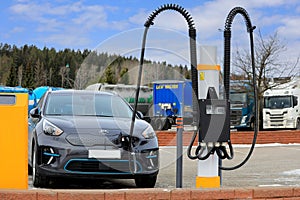 Kia E-Niro Electric Car Charging Battery