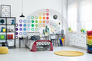 Kid room with dots pattern