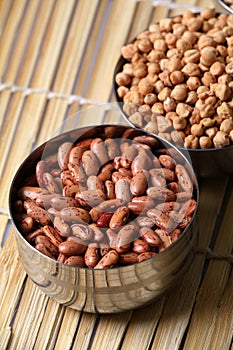 Kidney beans and grams photo