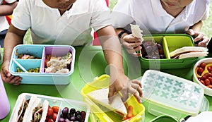 Kids eating lunch at elementary school