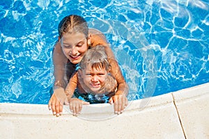 En piscina 