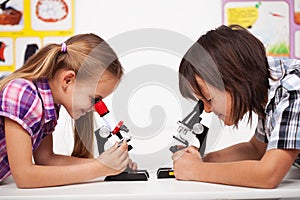 Kids in science class