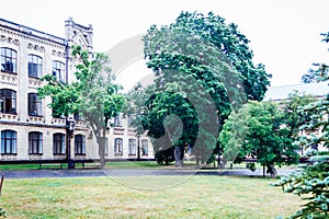 Kiev Polytechnic Institute. The hull in the park