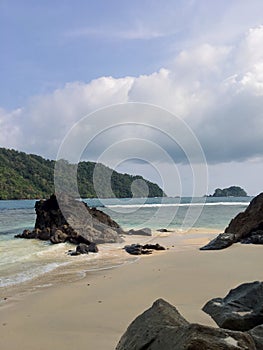 kiluan beach lampung