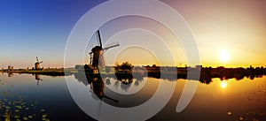 Kinderdijk panorama sunset