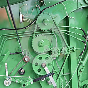 Kinematic system of chain drive combine photo