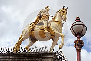 King billy statue, hull photo