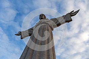 El rey cristo Monumento estatua en Lisboa 