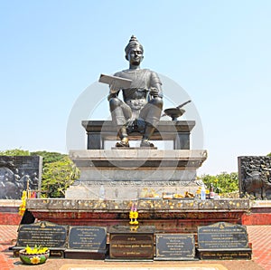 King Ram Khamhaeng statue