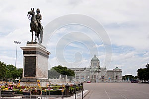 King rama 5 monument