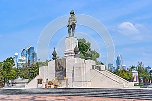 King Rama VI Monument in Lumpini Park, Bangkok