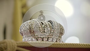 King`s crown close up
