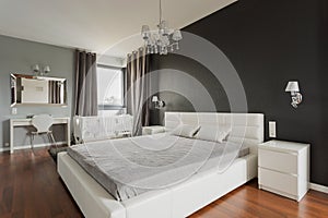 King size bed with headboard photo