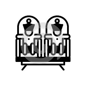 Black solid icon for Kings, monarch and emperor