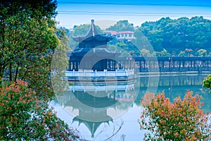 Kiosks and bridges-Nanchang Mei Lake Scenic Area