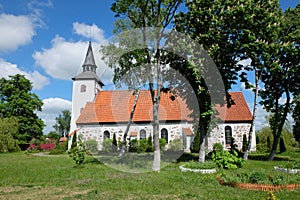 Kirche Heiligenwalde in Uschakowo