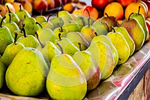 Kirgizstan market- pears