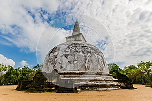 Kiri Vehera Dagoba, Ancient City of Polonnaruwa, UNESCO World Heritage Site, Sri Lanka, Asia