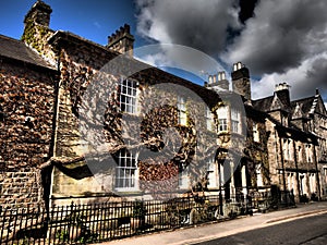 Kirkby Lonsdale-malebné tržní městečko na okraji Yorkshire Dales, UK