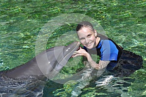 Kiss from a Dolphin !