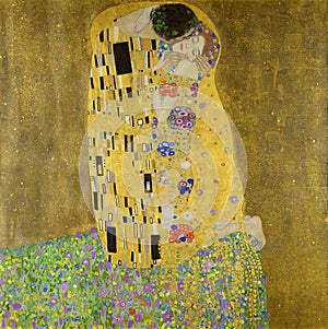 The Kiss - Gustav Klimt painting photo