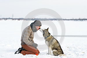 Kiss Siberian huskies