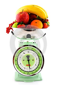 Kitchen scale with diversity of fruit