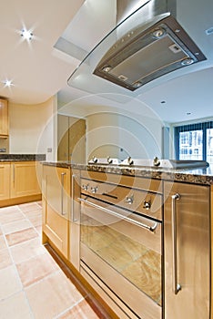 Kitchen with separate zones