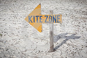 Kite zone arrow sign