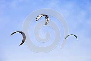 Kitesurf wings