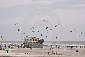 Kitesurfer