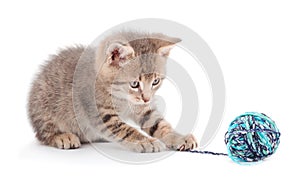 Kitten with ball of yarn