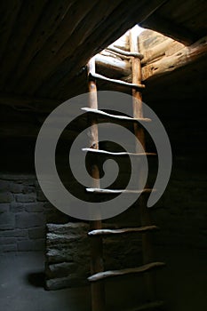 Kiva ladder