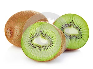 Kiwi fruit close-up isolated o.n white
