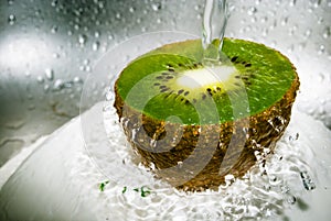 Kiwi and water
