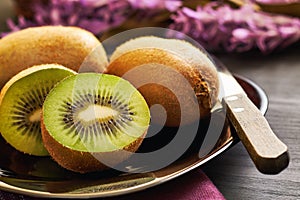 Kiwifruit served on plate