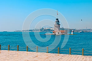 Kiz Kulesi aka Maiden's Tower view at daytime photo