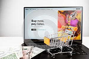 Klarna buy now pay later text on laptop with klarna.