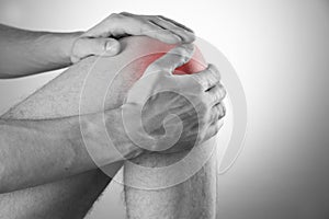 Knee pain in men