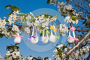 Knitted baskets for Easter